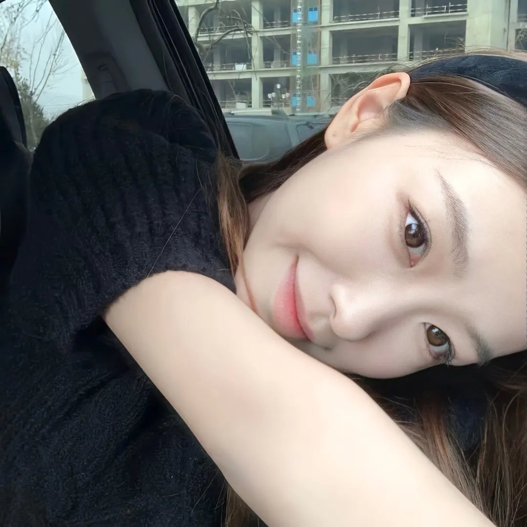 洪德罗斯海报